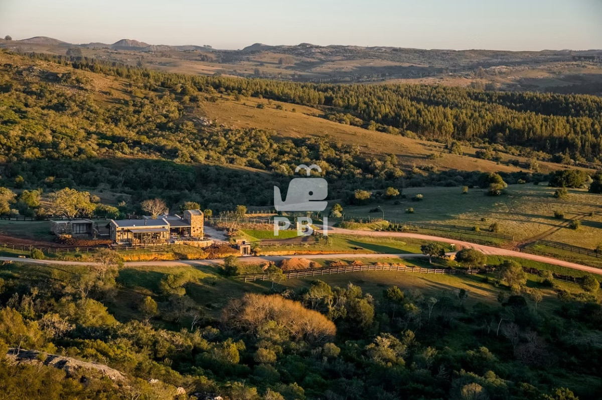 Q2hhY3JhIGVuIHZlbnRhIGVuIExhcyBUYXBlcmFzLCBNYWxkb25hZG8gLSBSZWYgOiBQQkkxNTY4NA==