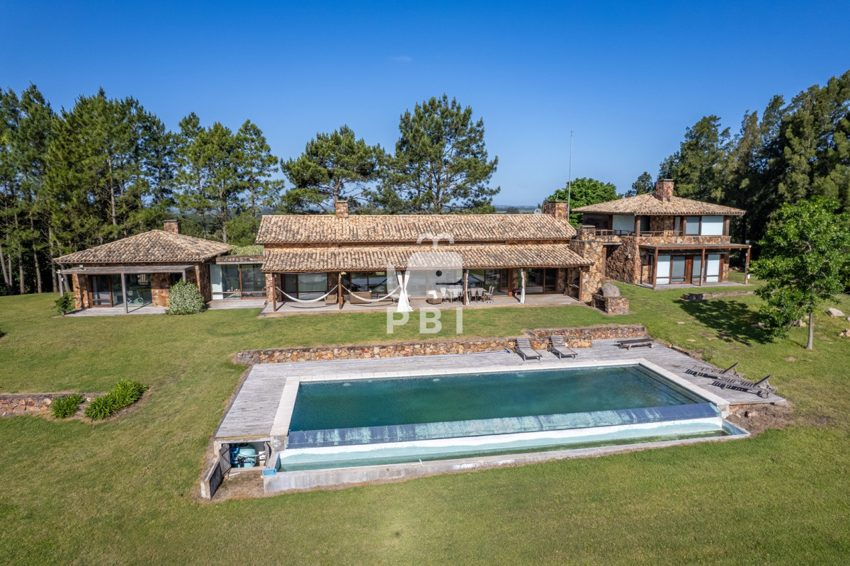 Laguna del Sauce - GoPunta - Portal Inmobiliario de Punta del Este - Maldonado