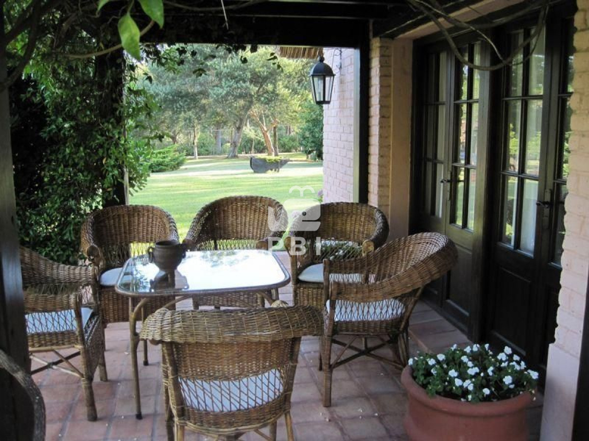 Q2hhY3JhIGVuIHZlbnRhIFB1bnRhIEJhbGxlbmEgMyBkb3JtaXRvcmlvcyAtIFJlZiA6IFBCSTY1OA==