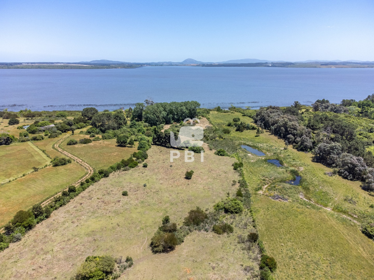 VmVudGEgZGUgQ2hhY3JhIGVuIExhZ3VuYSBkZWwgU2F1Y2UsIFB1bnRhIGRlbCBFc3RlIC0gUmVmIDogUEJJMjE1NA==