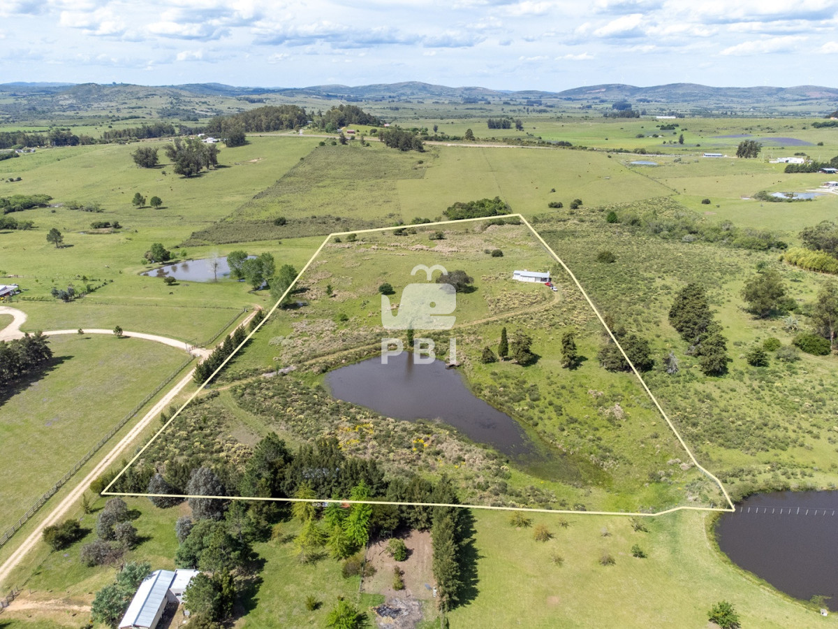 Q2hhY3JhIGRlIDUgSEEgY29uIGNhc2EgZGUgMiBkb3JtaXRvcmlvcyBjZXJjYSBkZSBQdWVibG8gRWRlbiAtIFJlZiA6IFBCSTE1Mzcx