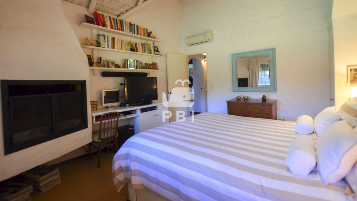 Q2hhY3JhIGVuIHZlbnRhIGVuIENhbWlubyBMdXNzaWNoLCBQdW50YSBCYWxsZW5hIC0gUmVmIDogUEJJMTU0NDk=