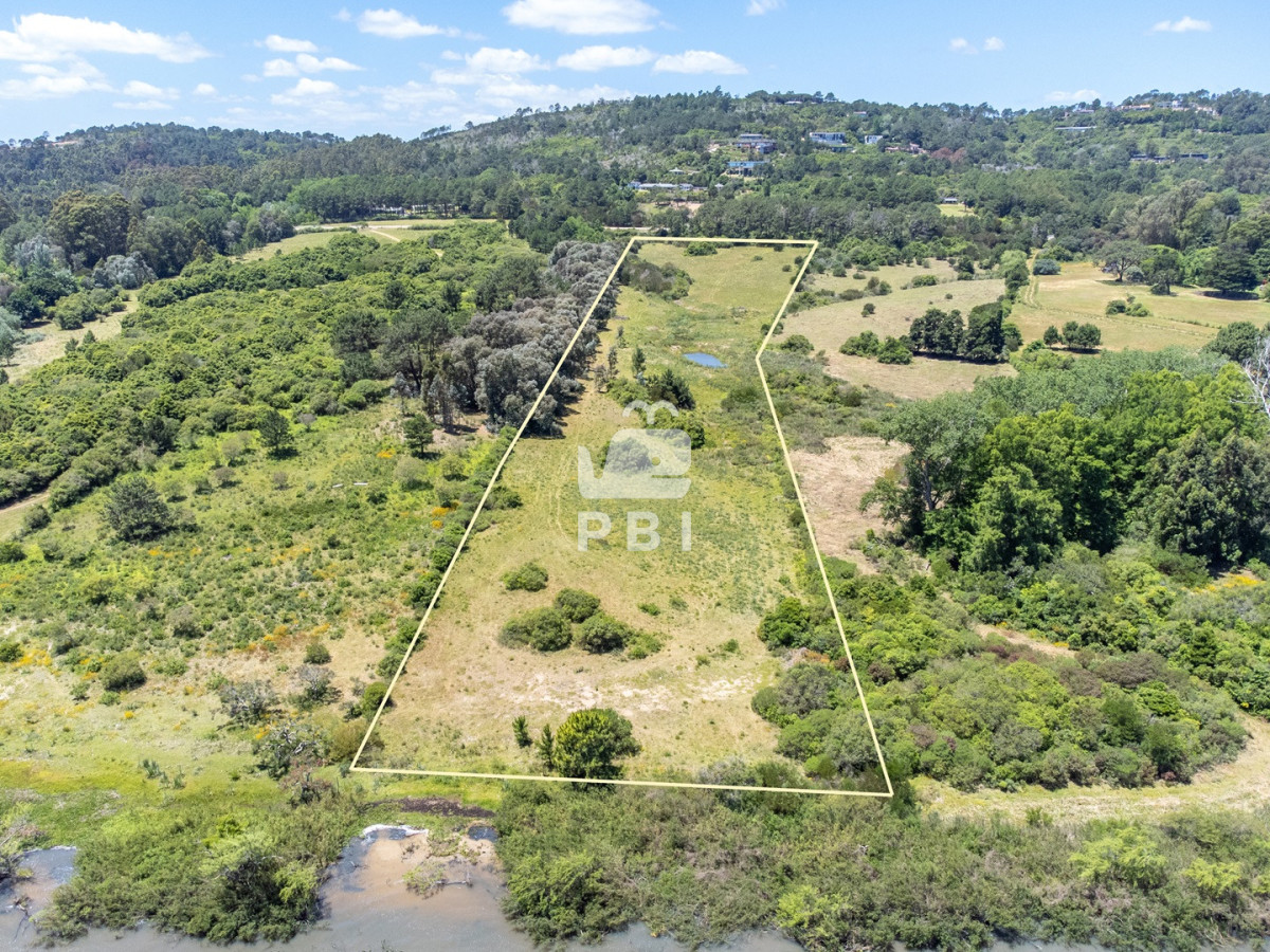 VmVudGEgZGUgQ2hhY3JhIGVuIExhZ3VuYSBkZWwgU2F1Y2UsIFB1bnRhIGRlbCBFc3RlIC0gUmVmIDogUEJJMjE1NQ==