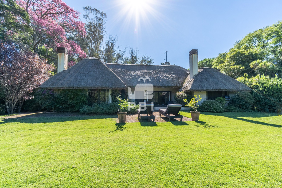 Q2hhY3JhIGVuIHZlbnRhIGVuIENhbWlubyBMdXNzaWNoLCBQdW50YSBCYWxsZW5hIC0gUmVmIDogUEJJMTU0NDk=