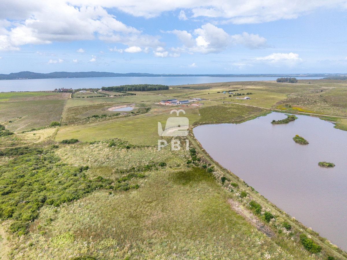 Q2hhY3JhIGVuIHZlbnRhIGVuIExhZ3VuYSBkZWwgU2F1Y2UgLSBSZWYgOiBQQkkxNTczMg==