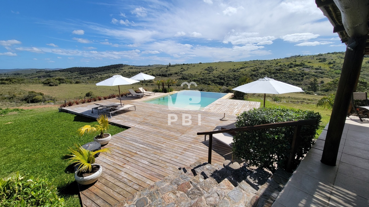 Q2hhY3JhIGVuIE1hbGRvbmFkbyAtIFJlZiA6IFBCSTEyNjY3