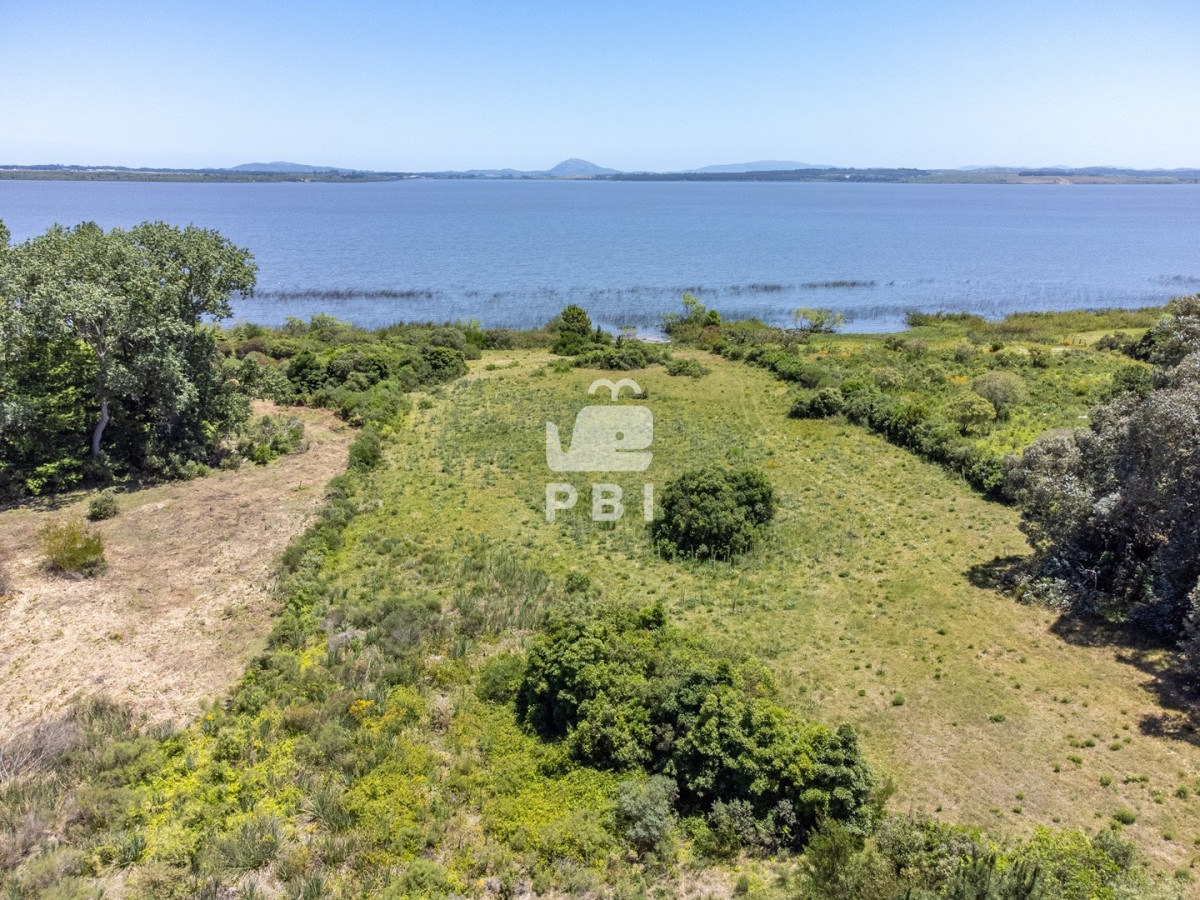 VmVudGEgZGUgQ2hhY3JhIGVuIExhZ3VuYSBkZWwgU2F1Y2UsIFB1bnRhIGRlbCBFc3RlIC0gUmVmIDogUEJJMjE1NQ==