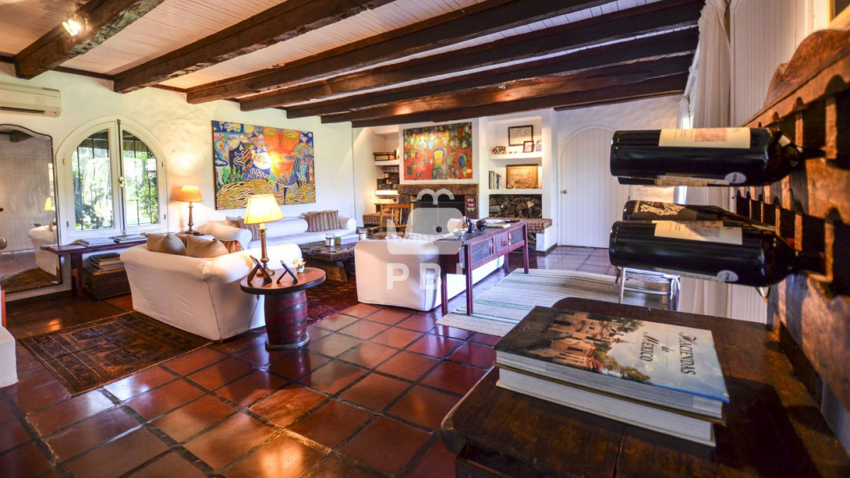 Q2hhY3JhIGVuIHZlbnRhIGVuIENhbWlubyBMdXNzaWNoLCBQdW50YSBCYWxsZW5hIC0gUmVmIDogUEJJMTU0NDk=