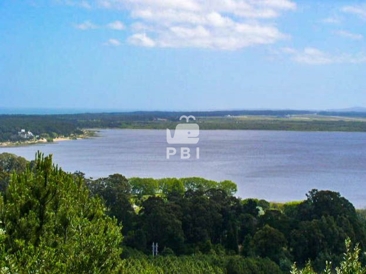 Q2hhY3JhIGVuIHZlbnRhIFB1bnRhIEJhbGxlbmEgIC0gUmVmIDogUEJJMTg1Mw==