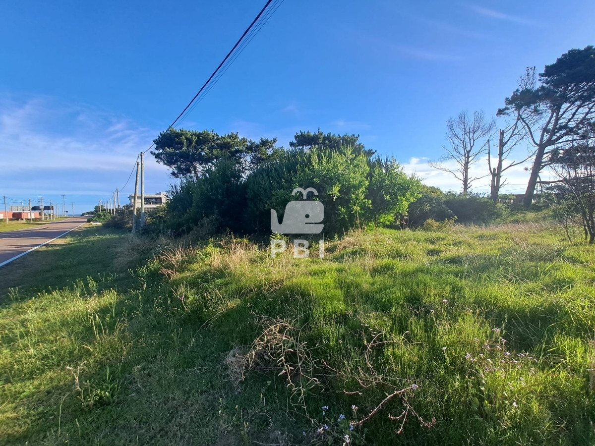 Venta de lote 450 M2 Manantiales  - Ref : PBI13031