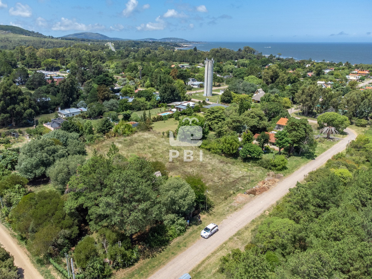 VGVycmVubyBlbiB2ZW50YSBlbiBMYXMgRmxvcmVzLCBQaXJpw6Fwb2xpcyAgLSBSZWYgOiBQQkkxNTY3Nw==