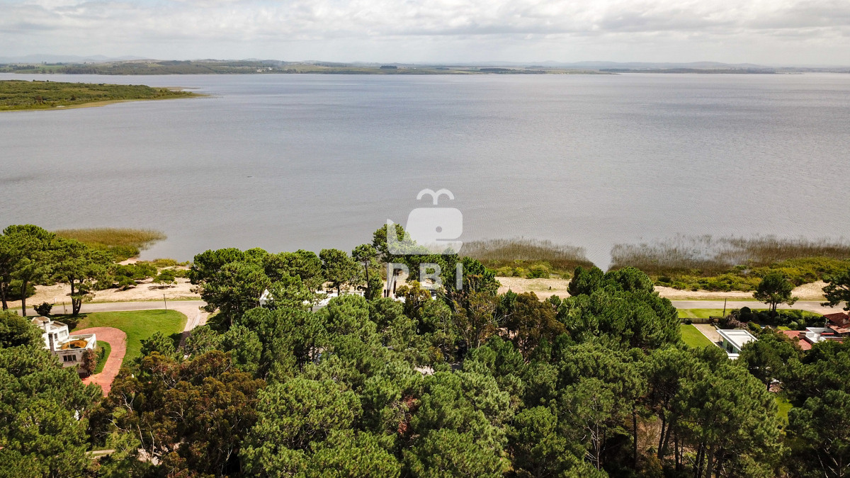 Club del Lago - GoPunta - Portal Inmobiliario de Punta del Este - Maldonado