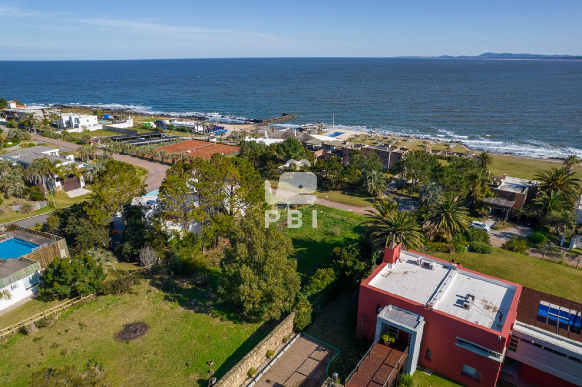 Lomo de la Ballena - GoPunta - Portal Inmobiliario de Punta del Este - Maldonado