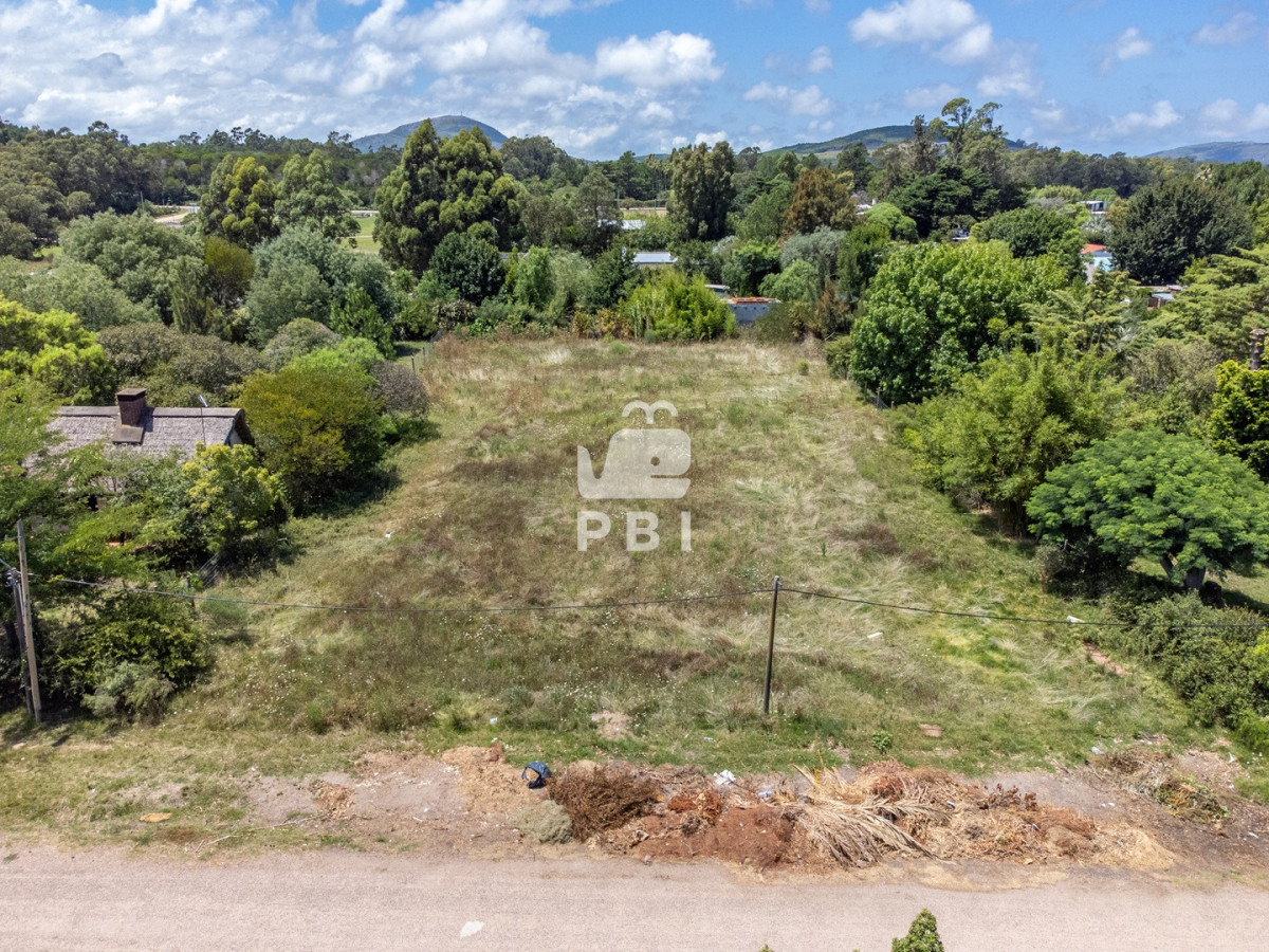 VGVycmVubyBlbiB2ZW50YSBlbiBMYXMgRmxvcmVzLCBQaXJpw6Fwb2xpcyAgLSBSZWYgOiBQQkkxNTY3Nw==