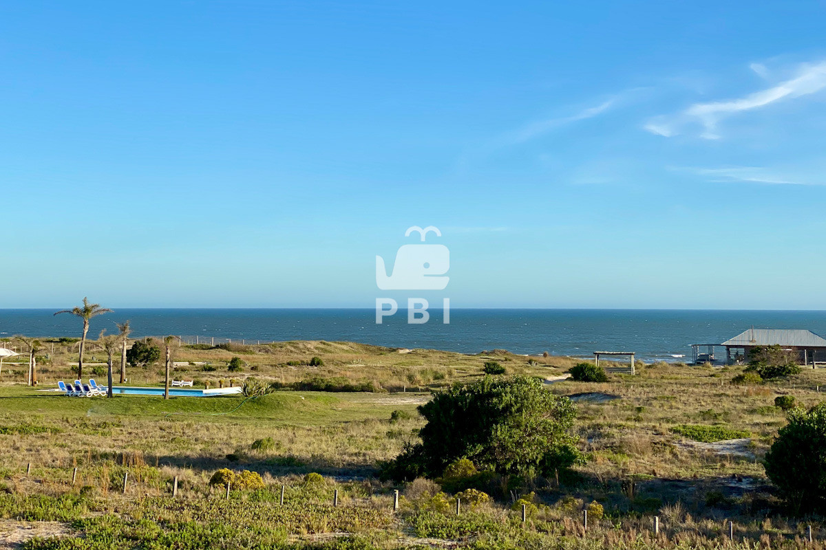 VGVycmVubyBlbiB2ZW50YSBlbiBQdWVibG8gZGVsIE1hciwgSmF1cmVndWliZXJyeSwgQ2FuZWxvbmVzIC0gUmVmIDogUEJJMTU0ODM=