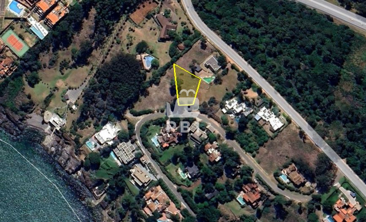 Lomo de la Ballena - GoPunta - Portal Inmobiliario de Punta del Este - Maldonado