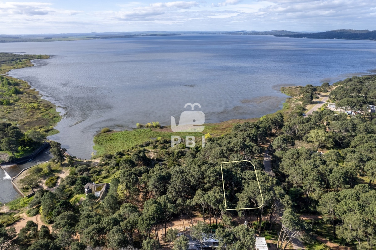 Club del Lago - GoPunta - Portal Inmobiliario de Punta del Este - Maldonado
