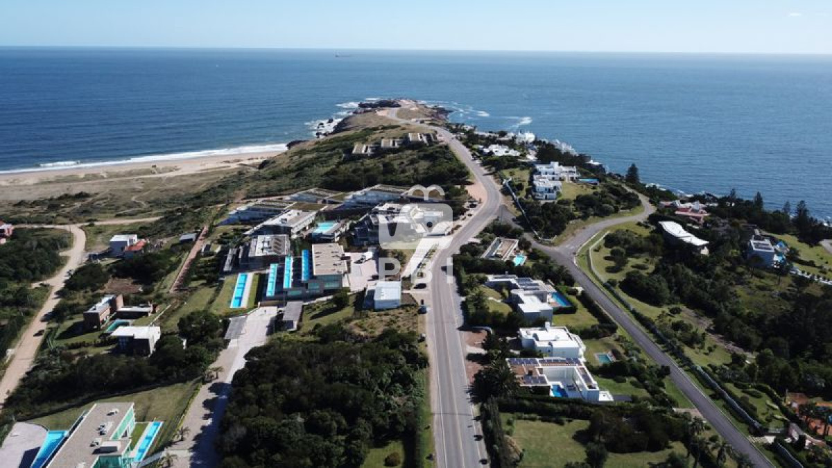 Lomo de la Ballena - GoPunta - Portal Inmobiliario de Punta del Este - Maldonado