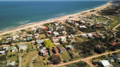 Venta de Lote en Tio Tom, Punta Ballena - Ref : PBI2018