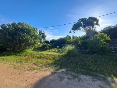 Terreno Balneario Buenos Aires, Manantiales. - Ref : PBI13074