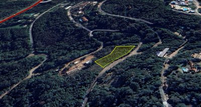 Terreno con excelente ubicación en las cumbres - Ref : PBI13403