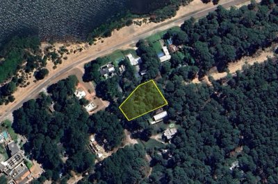 Terreno en venta en Club del Lago, Punta Ballena  - Ref : PBI15202