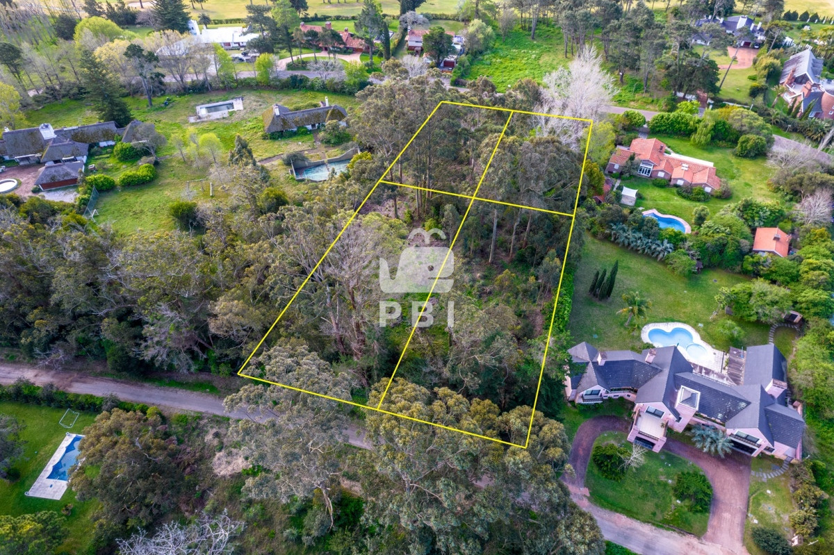 Venta de Lotes en El Golf, Punta del Este - Ref : PBI2429