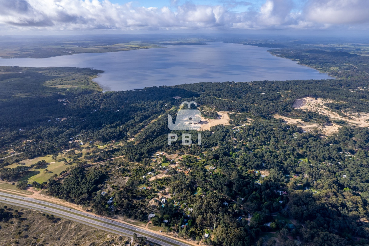 VmVudGEgZGUgVGVycmVubyBlbiBsYSBTZXJlbmEgLSBSZWYgOiBQQkkxMzc3OA==