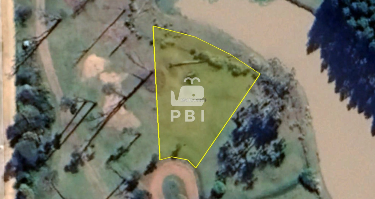 VGVycmVubyBlbiBWZXJhbWFuc2EsIFB1bnRhIGRlbCBFc3RlIC0gUmVmIDogUEJJMzA2MA==