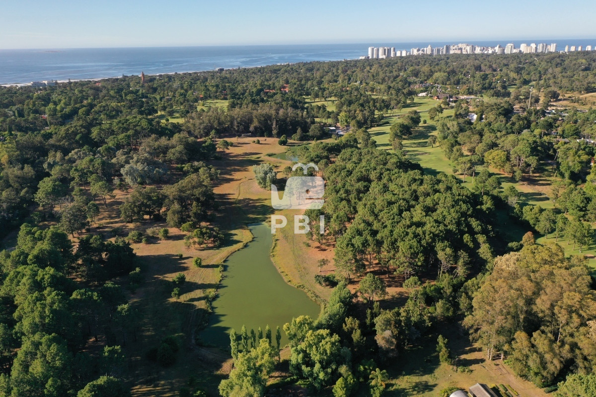 QmFycmlvIEVsIEdvbGYgUHVudGEgRGVsIGVzdGUgLSBSZWYgOiBQQkkxMzIxNQ==