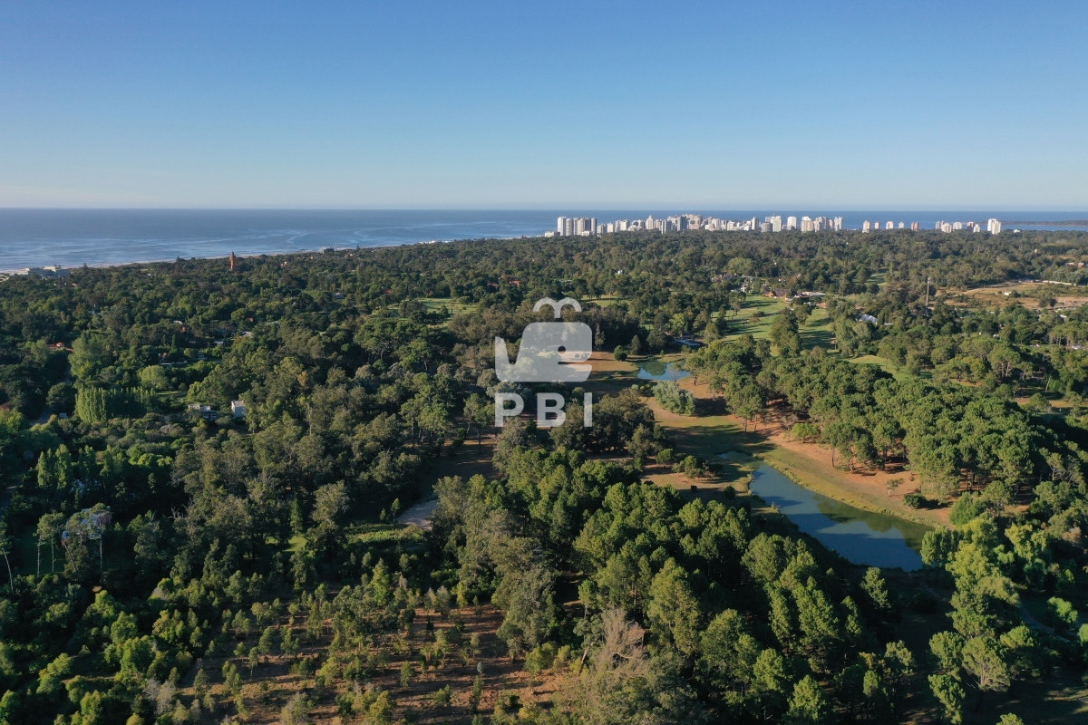 QmFycmlvIEVsIEdvbGYgUHVudGEgRGVsIGVzdGUgLSBSZWYgOiBQQkkxMzIxNQ==