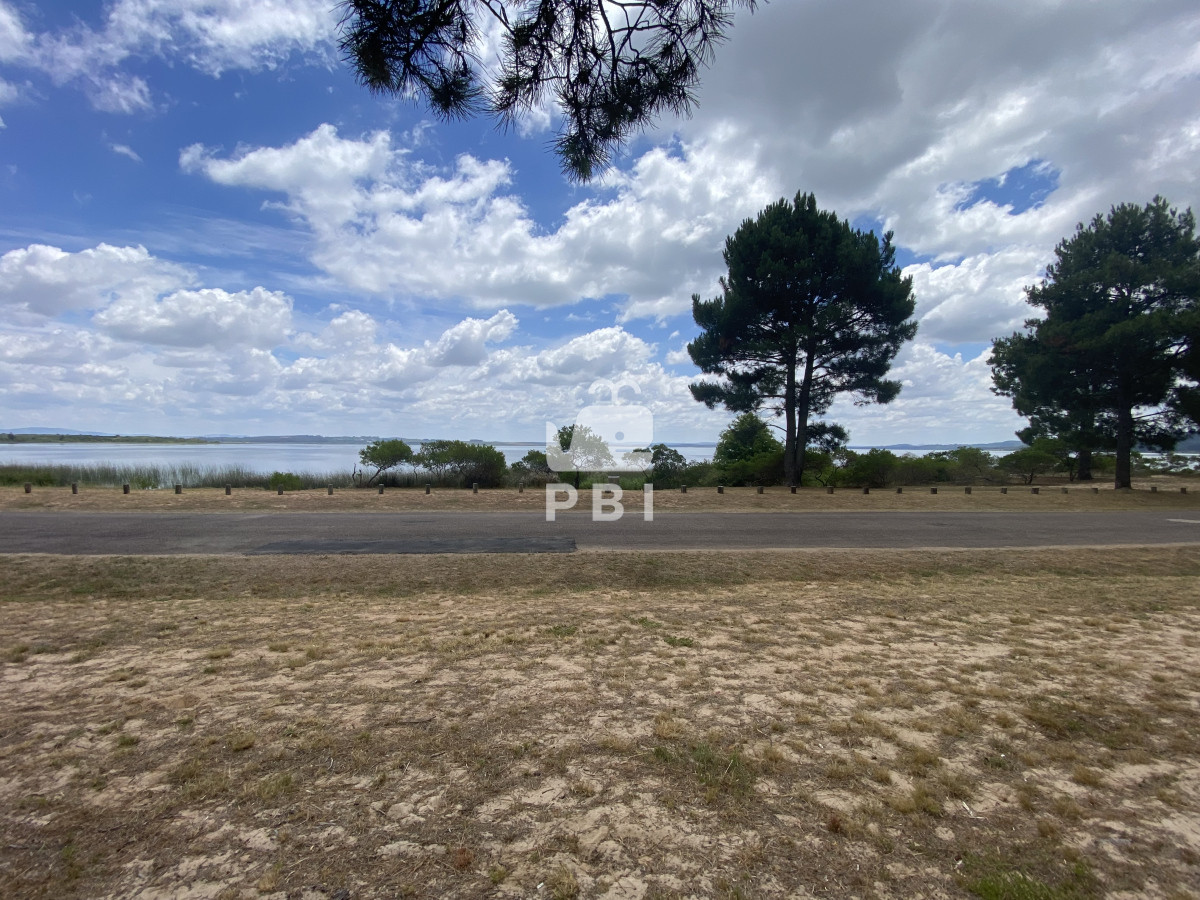 VmVudGEgZGUgVGVycmVubyBlbiBDbHViIGRlbCBMYWdvIC0gUmVmIDogUEJJMTM3Mjk=