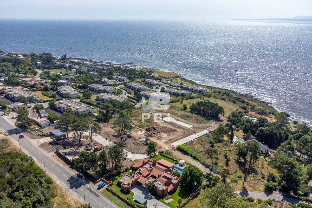 QXBhcnRhbWVudG8gZGUgMiBkb3JtaXRvcmlvcyBlbiBlbCBMb21vIERlIExhIEJhbGxlbmEsIFB1bnRhIGJhbGxlbmEgLSAgUXVhcnRpZXIgUHVudGEgQmFsbGVuYSAtIFJlZiA6IFBCSTQ4