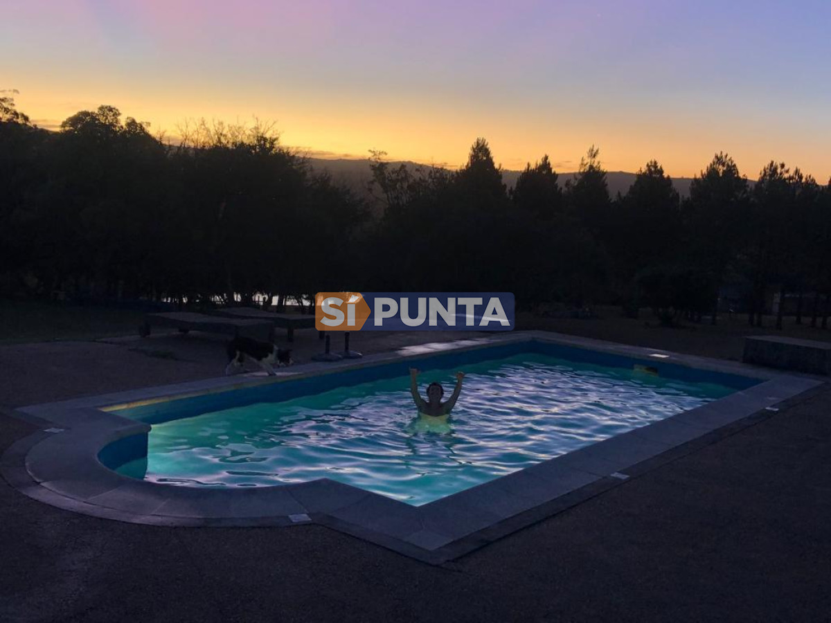 Chacra ID.9836 - MALDONADO EXCELENTE CHACRA DE 10 HAS CON CASA PRINCIPAL, DE SERVICIO Y DE HUESPEDES, PISCINA CLIMATIZADA