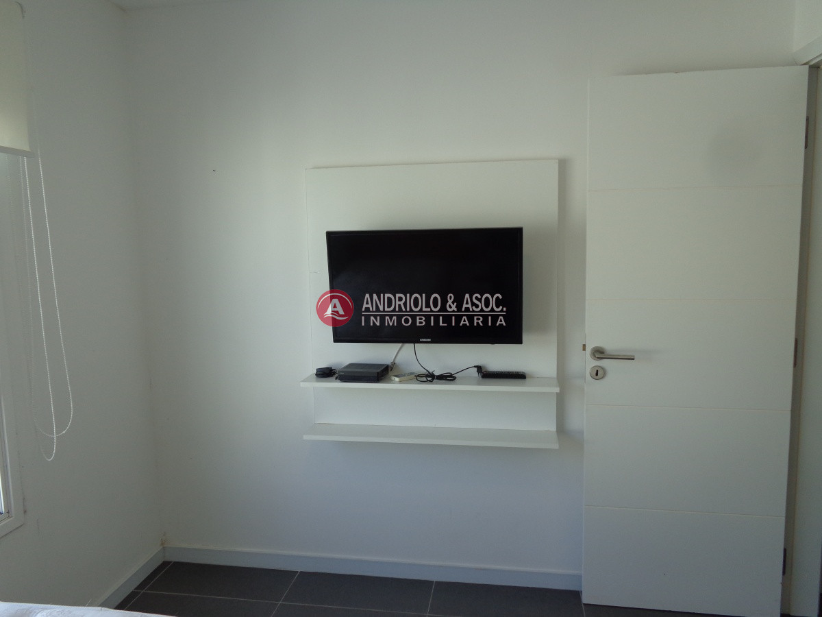 Apartamento ID.7183 - PUNTA DEL ESTE APARTAMENTO EN PENINSULA  2 DORMITORIOS Y 2 BAÑOS 