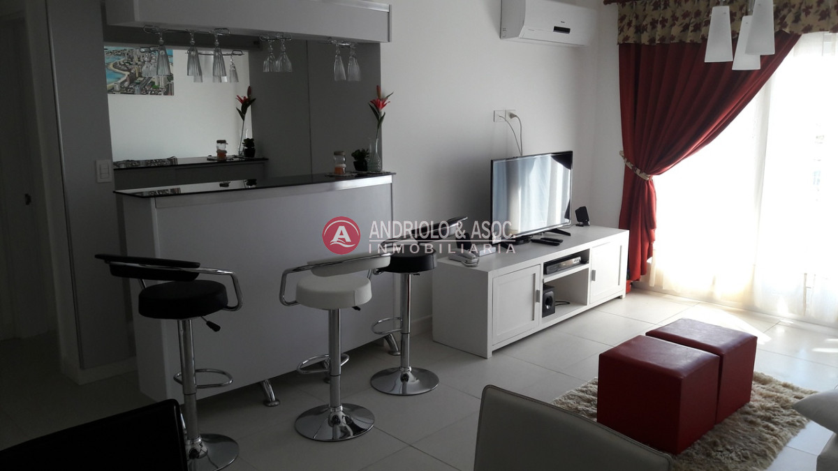 Apartamento ID.7181 - PUNTA DEL ESTE PENINSULA LUX TOWER 2 DORMITORIOS 2 GARAGE 