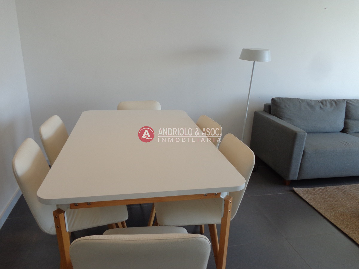 Apartamento ID.7183 - PUNTA DEL ESTE APARTAMENTO EN PENINSULA  2 DORMITORIOS Y 2 BAÑOS 