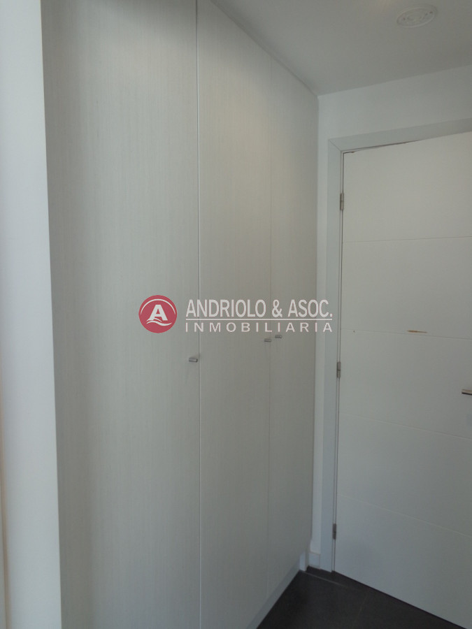 Apartamento ID.7183 - PUNTA DEL ESTE APARTAMENTO EN PENINSULA  2 DORMITORIOS Y 2 BAÑOS 