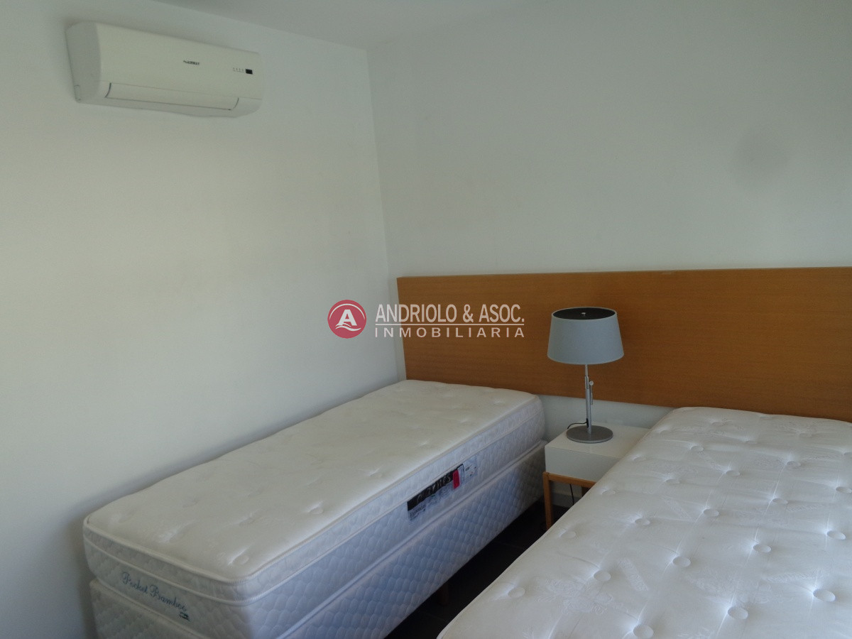 Apartamento ID.7183 - PUNTA DEL ESTE APARTAMENTO EN PENINSULA  2 DORMITORIOS Y 2 BAÑOS 
