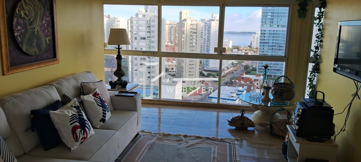 Apartamento ID.1659 - PUNTA DEL ESTE APARTAMENTO 2 DORMITORIOS EDIFICIO CON SERVICIOS