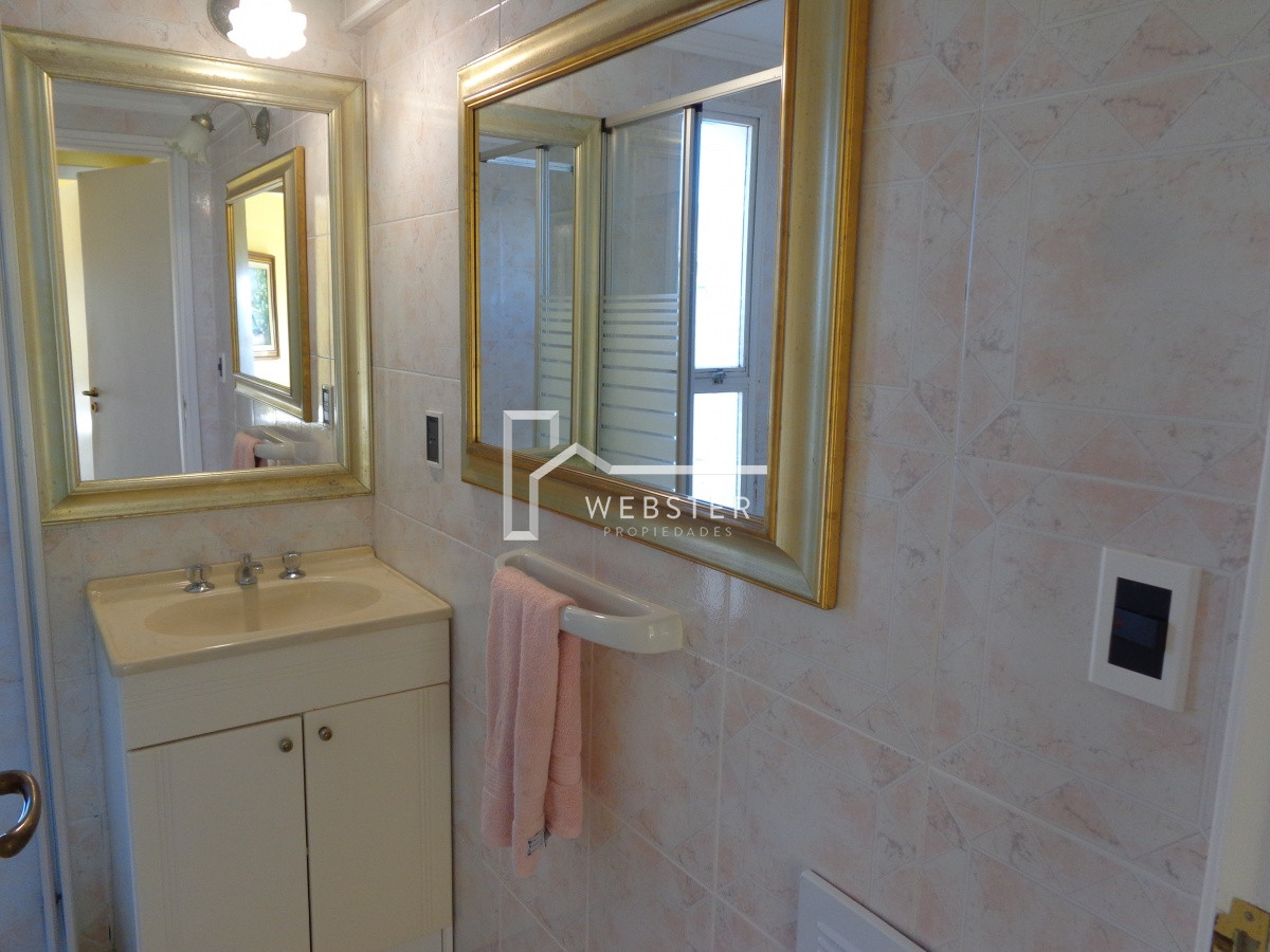 Apartamento ID.1659 - PUNTA DEL ESTE APARTAMENTO 2 DORMITORIOS EDIFICIO CON SERVICIOS