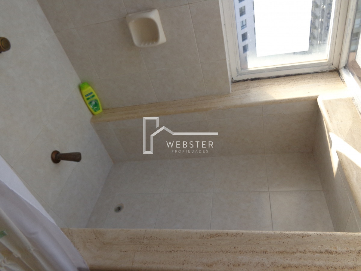 Apartamento ID.1659 - PUNTA DEL ESTE APARTAMENTO 2 DORMITORIOS EDIFICIO CON SERVICIOS