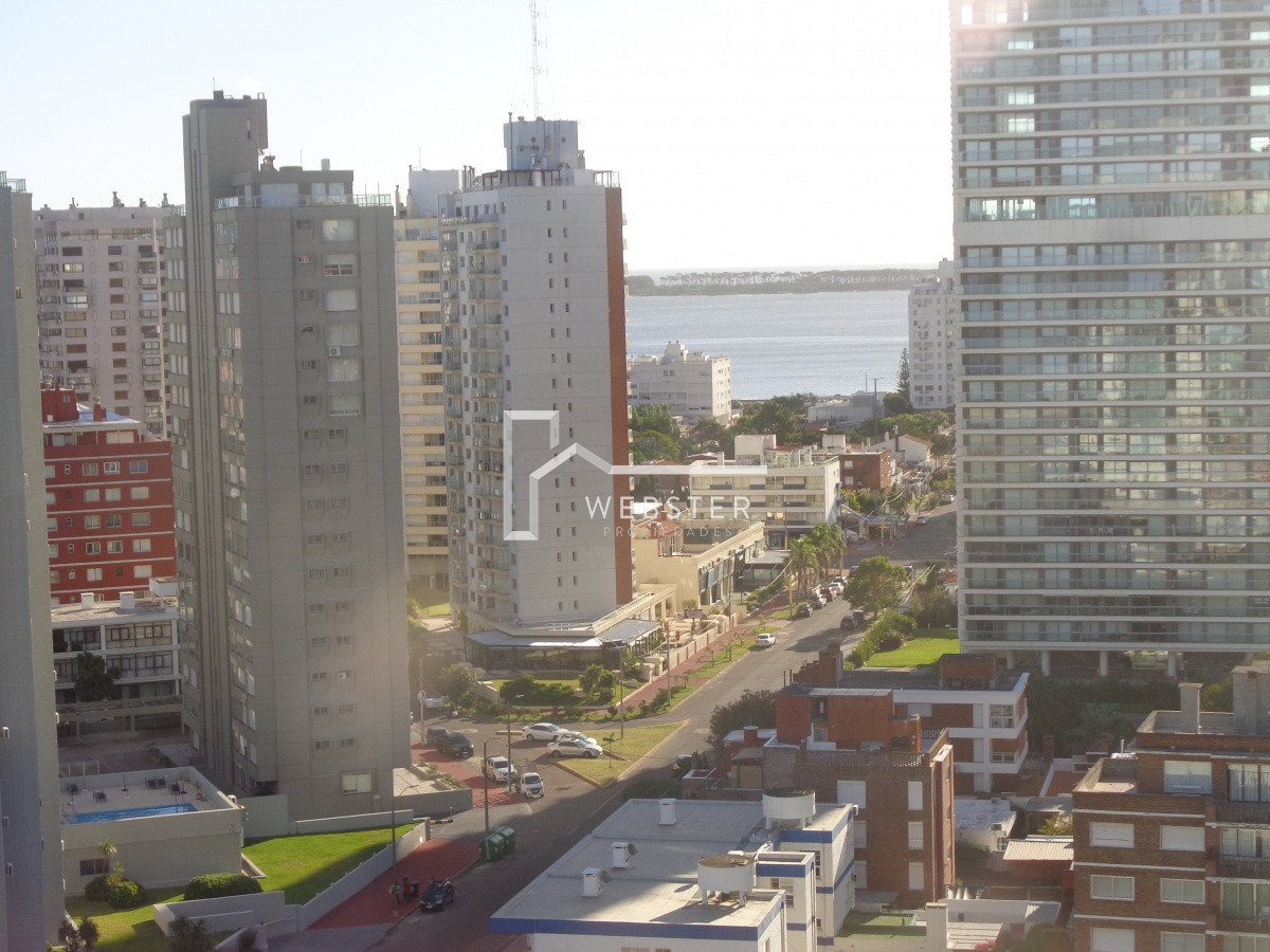 Apartamento ID.1659 - PUNTA DEL ESTE APARTAMENTO 2 DORMITORIOS EDIFICIO CON SERVICIOS