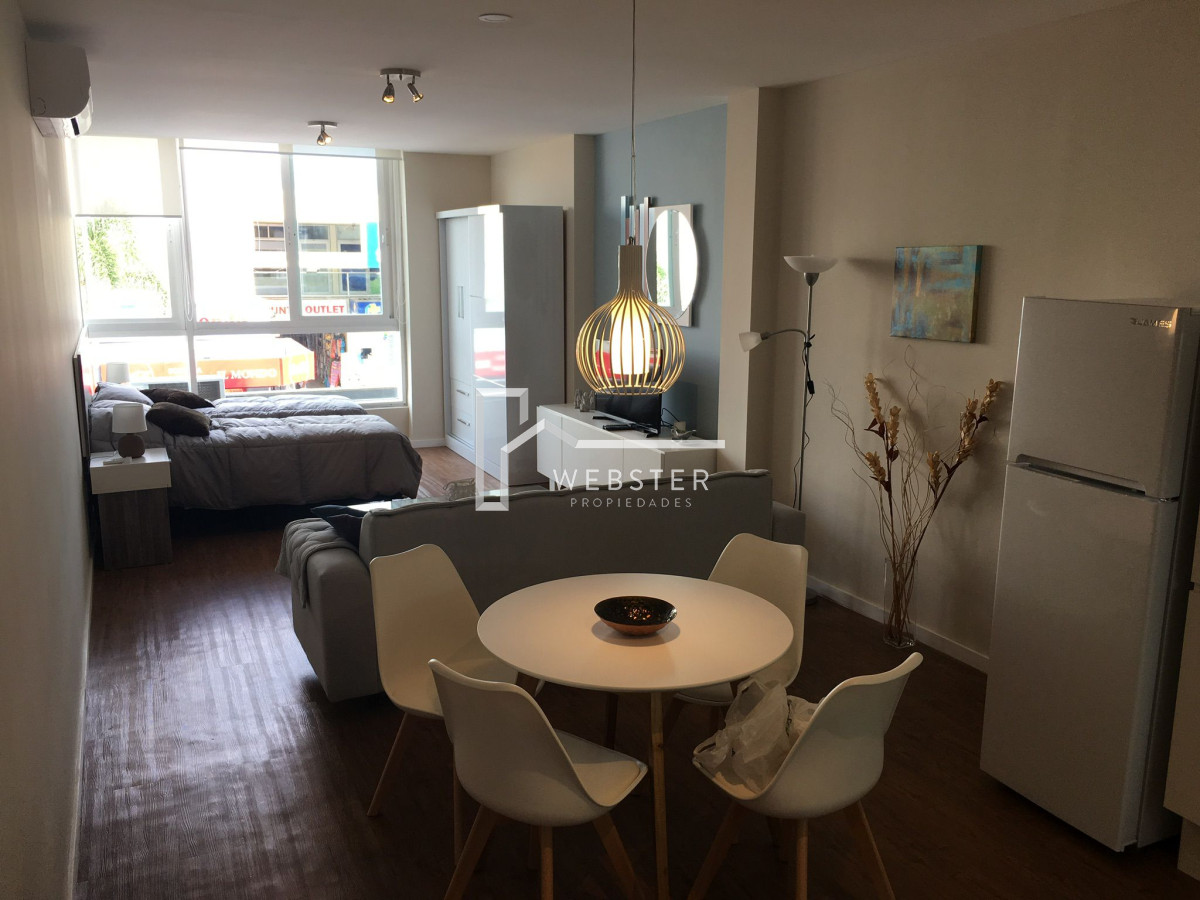 Apartamento ID.1189 - PUNTA DLE ESTE PENINSULA SOBRE GORLERO MONO AMBIENTE EDIFICIO CON SERVICIOS