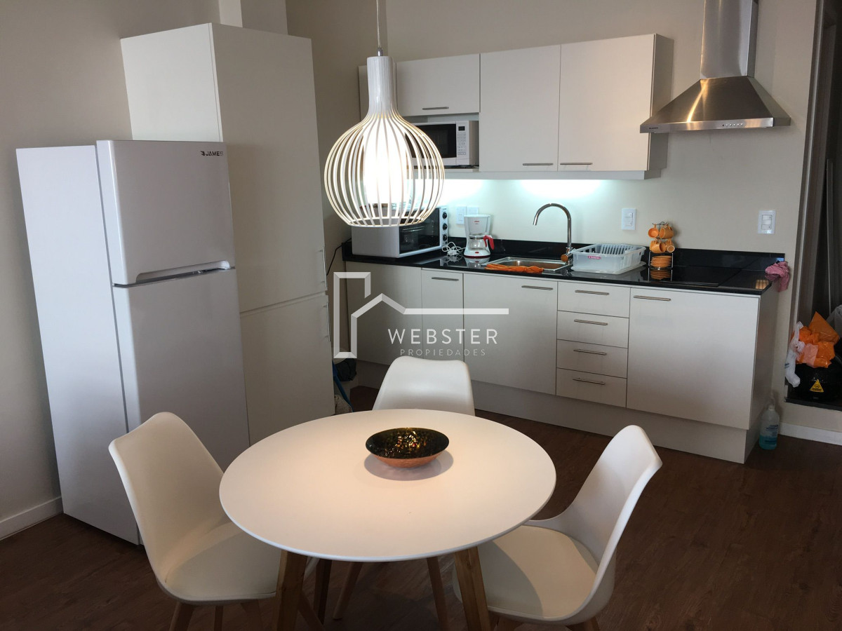 Apartamento ID.1189 - PUNTA DLE ESTE PENINSULA SOBRE GORLERO MONO AMBIENTE EDIFICIO CON SERVICIOS