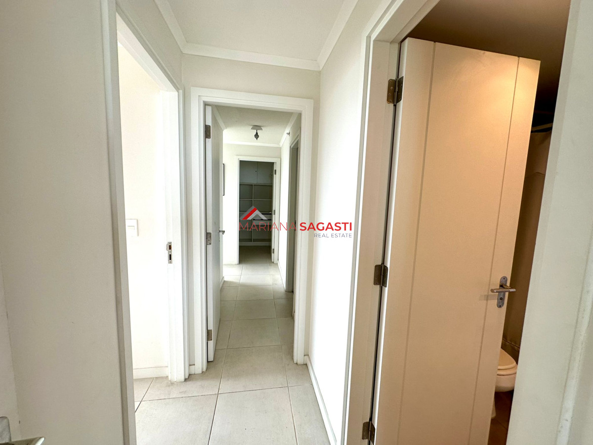 Apartamento ID.3817 - PUNTA DEL ESTE BRAVA OCEAN DRIVE 2 DORMITORIOS 