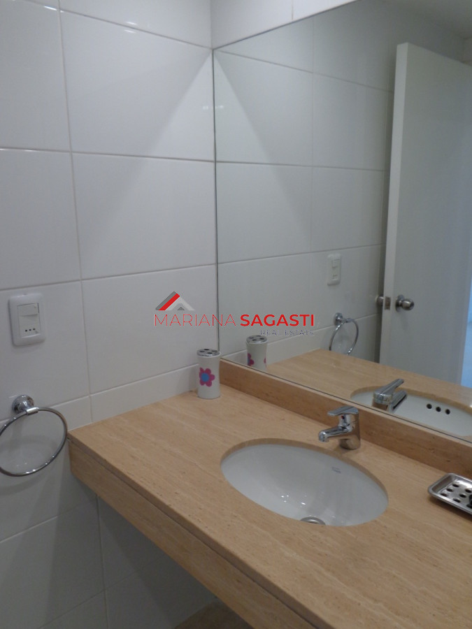 Apartamento ID.3605 - PUNTA DEL ESTE BRAVA 3 DORMITORIOS Y DEPENDENCIA 