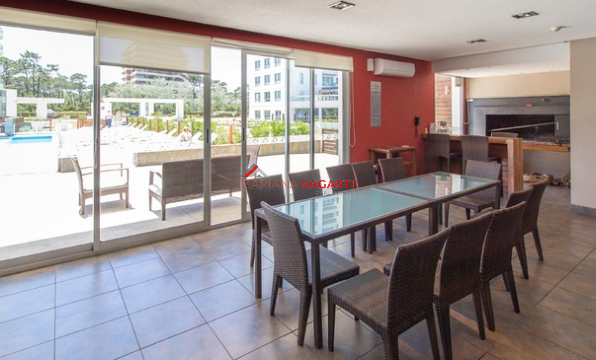 Apartamento ID.3817 - PUNTA DEL ESTE BRAVA OCEAN DRIVE 2 DORMITORIOS 