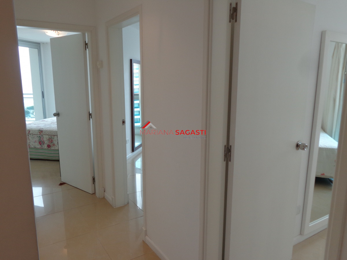 Apartamento ID.3605 - PUNTA DEL ESTE BRAVA 3 DORMITORIOS Y DEPENDENCIA 