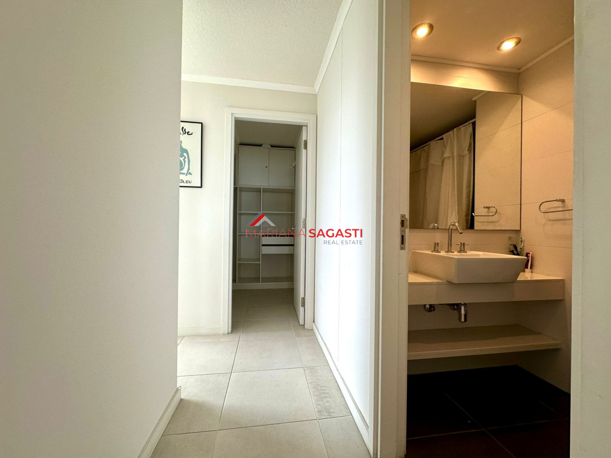 Apartamento ID.3817 - PUNTA DEL ESTE BRAVA OCEAN DRIVE 2 DORMITORIOS 